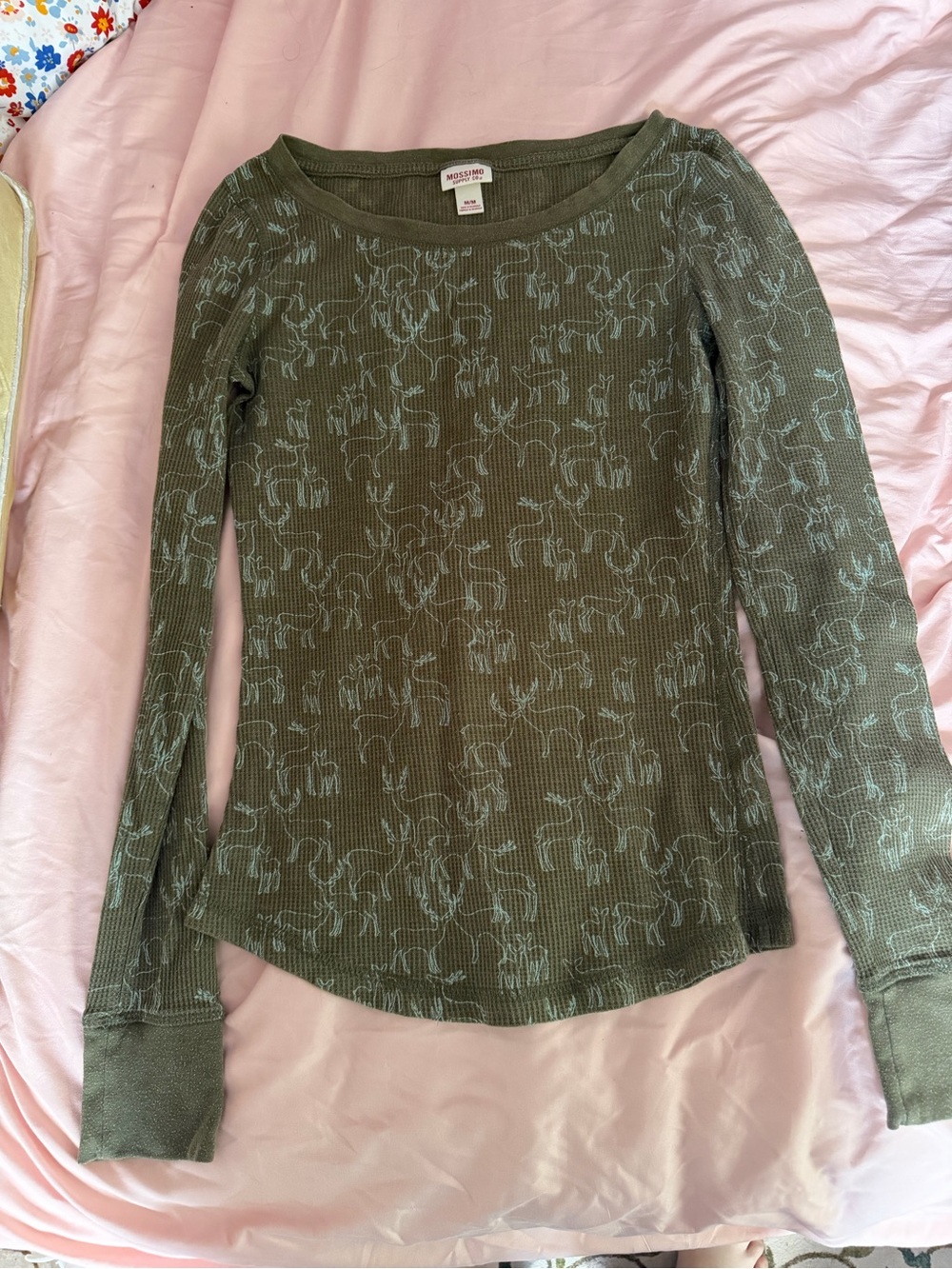 Mossimo Olive Green Ribbed Long Sleeve Top with Light Blue Deer Stitch - Picture 1 of 3